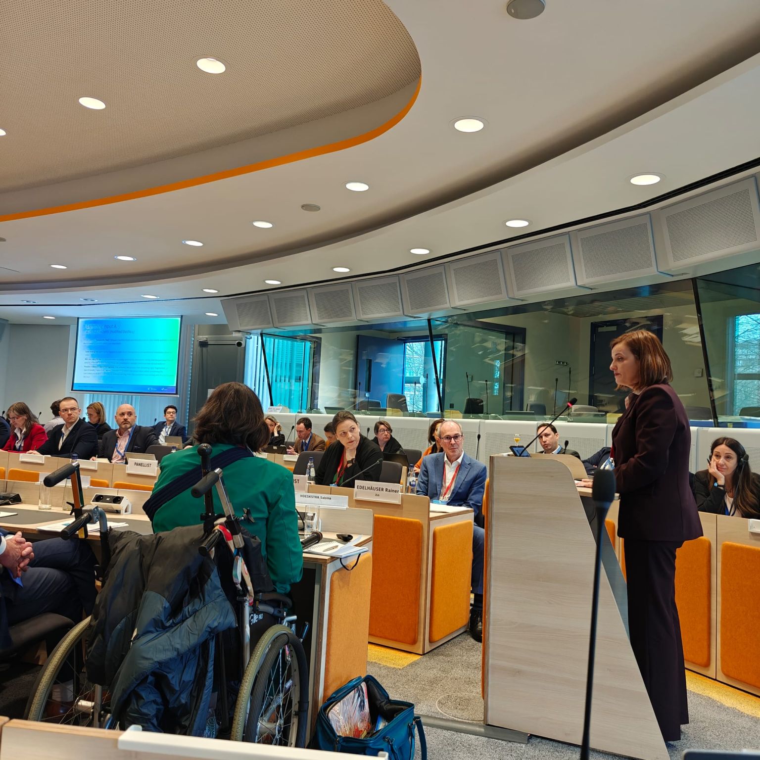 A Kiwa speaker is talking at the EU Commission High Level Conference on Medical Devices