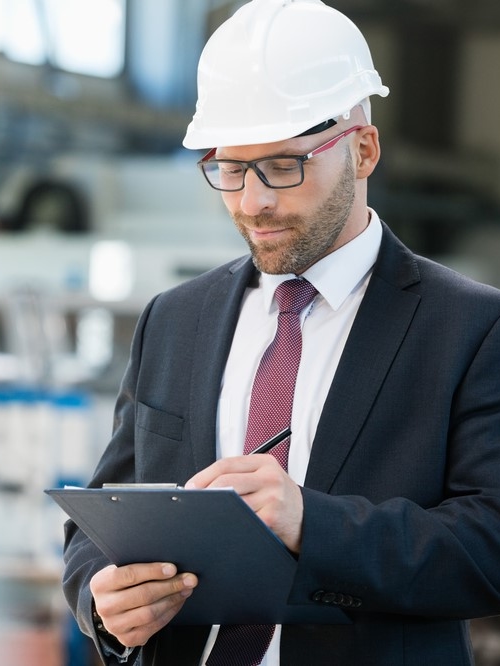 Inspector on the work floor