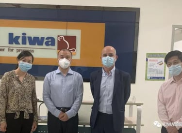 荷兰王国驻广州总领事馆,Mr. Michiel Bierkens 总领事,Mrs. Karin Han, Mr. Fons Klein Tuente,和Mr.Jingmin Kan, 等商务和科技官员访问了Kiwa 中国的广州办公室。
