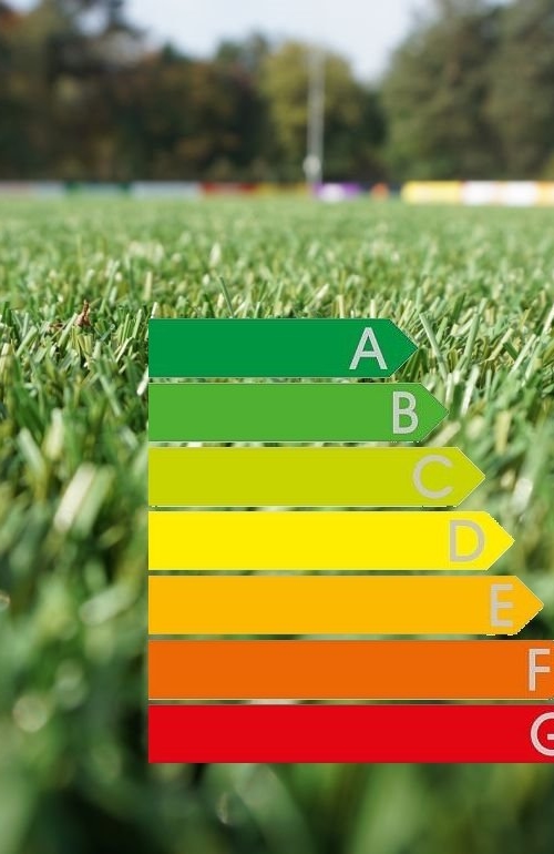 Voetbalveld met energielabel