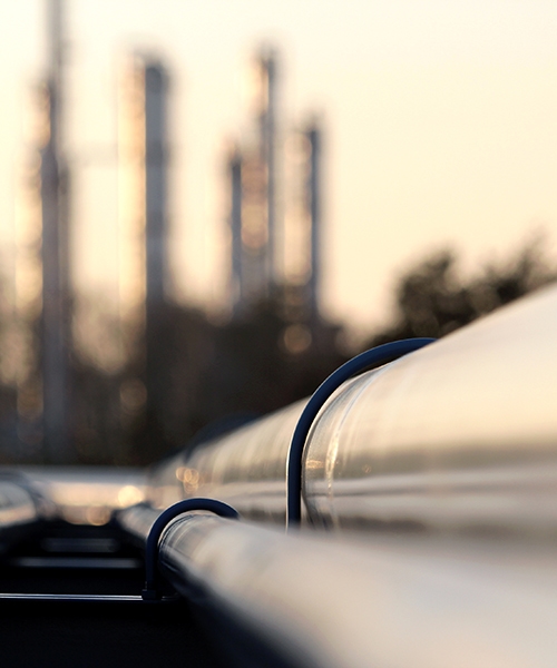 Gasleidingen richting fabriek