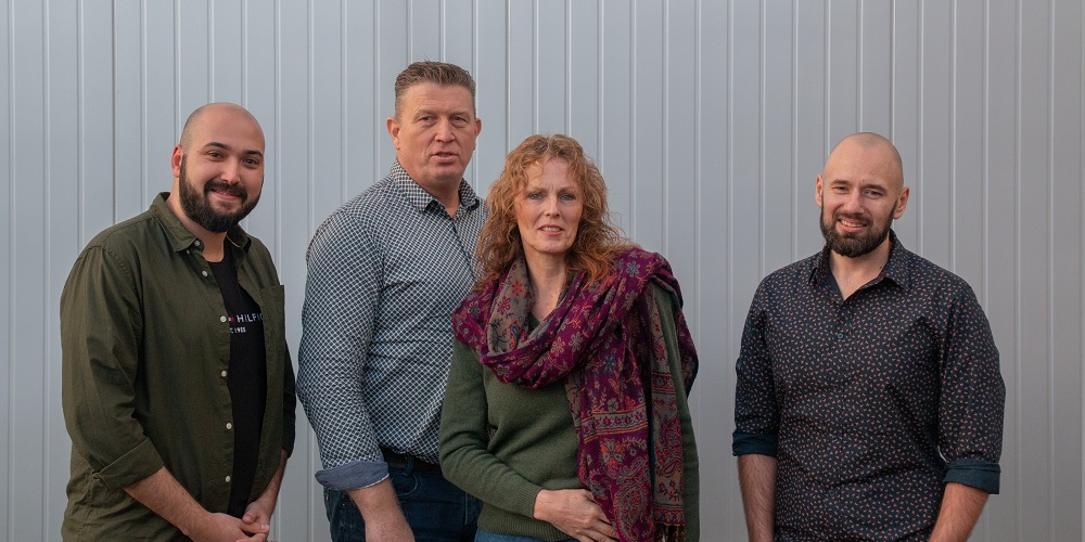 AHA-Adviseurs - small picture.jpg