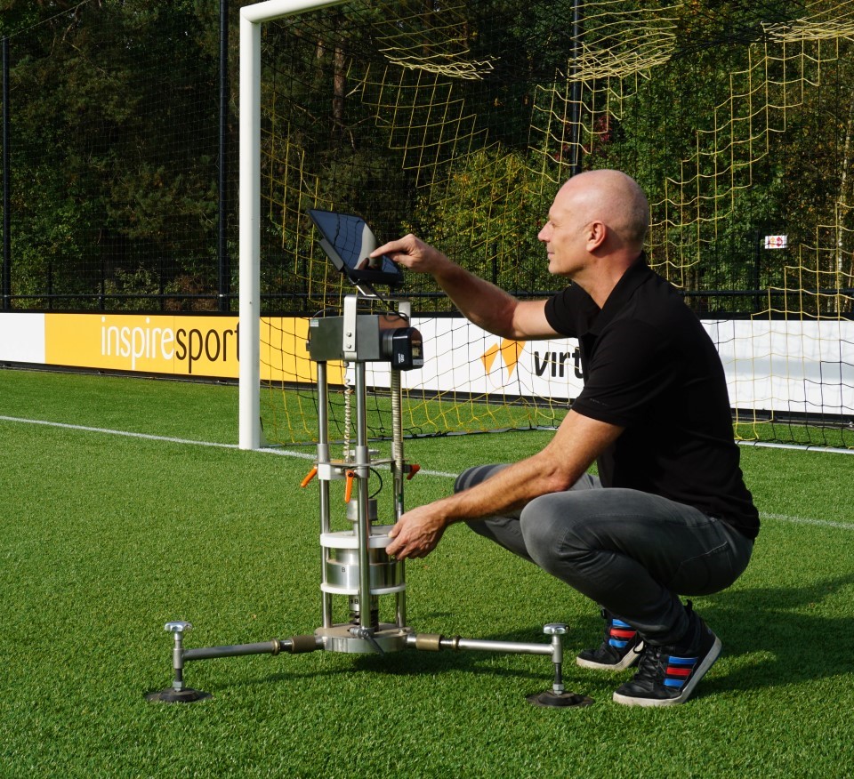 Inspectie voetbalveld