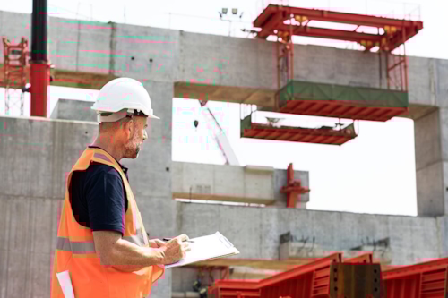 Controle op de bouwplaats