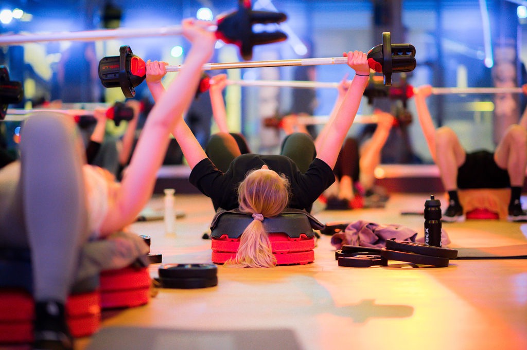 Indoor Action fitness.jpg