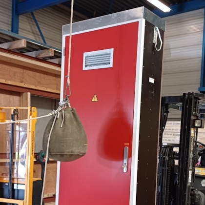 Kiwa BDA Testing prefab meterkast Nijhuis.jpg