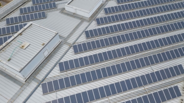 Kiwa’s procescertificaat voor grootschalige zonnestroomsystemen