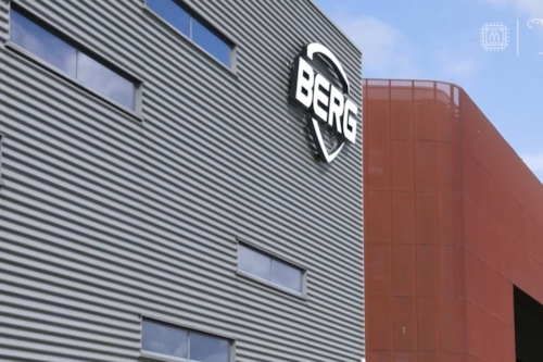 Screenshot from video BERG Toys