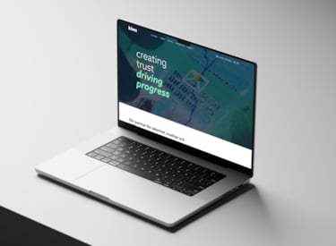 Laptop som visar Kiwa.se