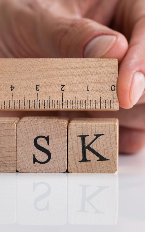 Hur stor är risken? Industrier behöver mäta, dokumentera och analysera risker för att göra verksamheten säkrare.